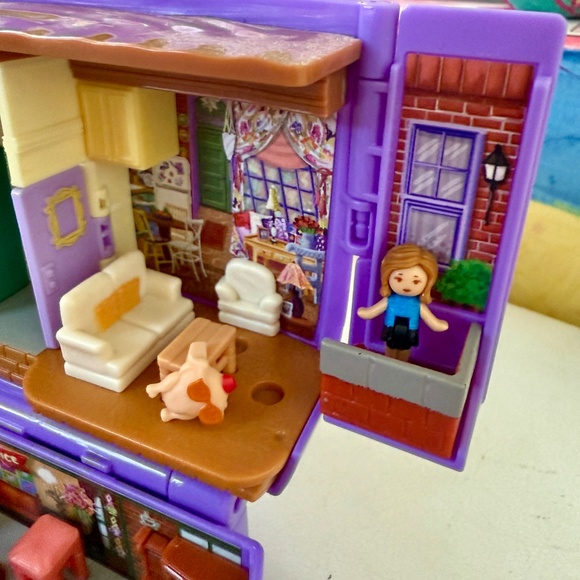 COMPLETE Friends Polly Pocket (Mint) - Picture 4 of 5